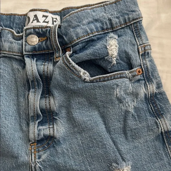 Daze Women's Blue Distressed Denim Shorts - Picture 6 of 6